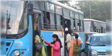 Read more about - Bus-Taxi Fare | পুজোর পরেই রাজ্যে বাড়ছে সরকারি-বেসরকারি বাস ও ট্যাক্সির ভাড়া!