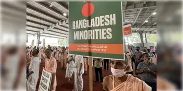 Read more about - Minorities in Bangladesh । বাংলাদেশে হিন্দু, বৌদ্ধ, খ্রীষ্টানদের সংখ্যা কমে নেমে এসেছে  ৮.৬ শতাংশে! ১ বছরে খুন ৪৫ জন!