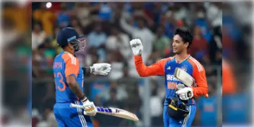 Read more about - IND vs ENG 5th T20 | টি টোয়েন্টিতে 'সূর্যোদয়', ইংল্যান্ডের বিরুদ্ধে ১৫০ রানের বিশাল জয় পেলো টিম ইন্ডিয়া