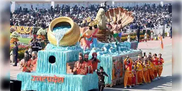 Read more about - Republic Day 2025 | শ্রেষ্ঠ ট্যাবলোর তকমা পেল উত্তরপ্রদেশ! ২০২৫ সালের প্রজাতন্ত্র দিবসের শ্রেষ্ঠ ট্যাবলোর তালিকায় রয়েছে কোন কোন রাজ্য?