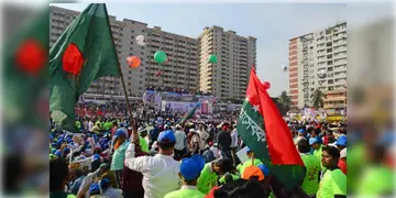 Read more about - Bangladesh Economy | বাংলাদেশে কমেছে সার্বিক অর্থনীতিতে সম্ভাব্য ঝুঁকির শঙ্কা