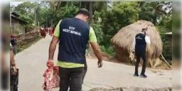 Read more about - Sandeshkhali STF Raid | সন্দেশখালিতে STF হানা, তৃণমূল নেতা ঘনিষ্ঠের পুকুর থেকে উদ্ধার বিপুল আগ্নেয়াস্ত্র