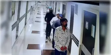 Read more about - Patna Hospital Firing | খাস কলকাতা থেকে গ্রেফতার পাটনার খুনি! পুলিশের জালে আরও ৫