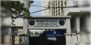 Read more about - Calcutta University | কসবা-কাণ্ডের জের, ১৭০টি কলেজে অ্যাডভাইজারি জারি করতে চলেছে কলকাতা বিশ্ববিদ্যালয়!