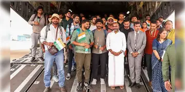 Read more about - Operation Sindhu | ইজরায়েলে যুদ্ধের মাঝেই রুদ্ধশ্বাস মিশন ভারতের! দেশে ফিরলেন ১৬১ জন ভারতীয়!