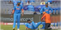 Read more about - ODI Cricket World Cup 2023 | চোট পেয়ে আপাতত বিশ্রামে হার্দিক! দলের সঙ্গে থাকতে পারবেন না ধর্মশালাতে! কোহলির শতরানে বিতর্ক!