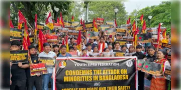 Read more about - Bangladesh | 'হিন্দুদের উৎখাত করলে বাংলাদেশ আফগানিস্তান, সিরিয়াতে পরিণত হবে'! আটটি দাবি নিয়ে ইউনুস সরকারকে হুঁশিয়ারি হিন্দু সম্প্রদায়ের