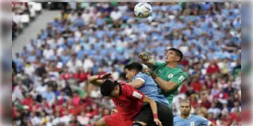 Read more about - গোলশূন্য উরুগুয়ে-দক্ষিণ কোরিয়া ম্যাচ, ফিফা বিশ্বকাপের দুই দলেরই সুযোগ নষ্ট