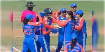 Read more about - ICC Women's U19 T20 World Cup |  কবে, কোথায় দেখবেন ভারত বনাম শ্ৰীলংকা মেয়েদের অনূর্ধ্ব১৯ টি২০ বিশ্বকাপ?