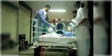Read more about - Private Hospitals | বিল না মিটলেও মৃতদেহ আটকে রাখতে পারবে না বেসরকারি হাসপাতাল! কড়া পদক্ষেপ স্বাস্থ্য নিয়ন্ত্রক কমিশনের!