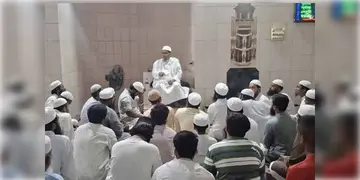 Read more about - Dhaka University | ঢাকা বিশ্ববিদ্যালয়ে চলেছে কোরানের ক্লাস! 'এভাবেই জেগে উঠেছে জম্বিদের জগত', লিখলেন তসলিমা!