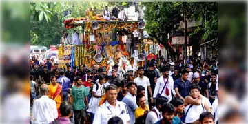 Read more about - Ulto Rath Yatra 2025 | উইকেন্ডে উল্টোরথ-মহরম, ট্র্যাফিক ব্যবস্থায় বিশেষ নজর লালবাজারের, মোতায়েন ৫০০০ পুলিশকর্মী