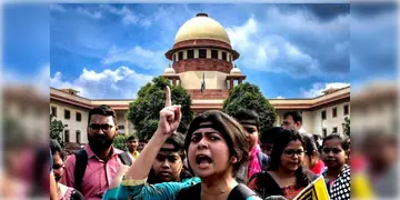 Read more about - SSC | পিছিয়ে গেলো সুপ্রিম কোর্টে এসএসসির ২৬ হাজার চাকরি বাতিলের মামলার শুনানি