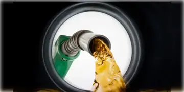 Read more about - Bangladesh | ভারত থেকে ১.৩ লক্ষ মেট্রিক টন ডিজেল আমদানি করবে বাংলাদেশ! ইউনুস সরকার খরচ করবে ১,১৩৭ কোটি টাকা