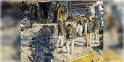 Read more about - দিল্লি-এনসিআরে মোতায়েন প্রায় ৫০ হাজার জওয়ান, অ্যালার্ট জারি করা হয় ১২০ টি মেট্রো স্টেশনে