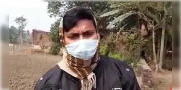 Read more about - স্নাতক হওয়া সত্ত্বেও মিলছে না চাকরি, স্বাস্থ্যমন্ত্রীর কাছে কিডনি বিক্রির আবেদন যুবকের!