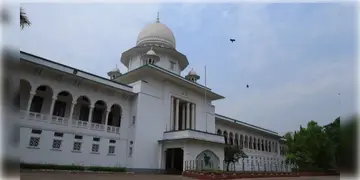 Read more about - Bangladesh | ১২ জন বিচারপতিকে বাদ দিয়েই ৫৪টি বেঞ্চ! ছাত্রসমাজের চাপে বেঞ্চ পুনর্গঠিত  করলেন বাংলাদেশের প্রধান বিচারপতি