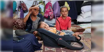 Read more about - Gaza | যুদ্ধের মাঝেই থাবা পোলিও ভাইরাসের! শিশুদের টিকাকরণের জন্য গাজায় তিনদিনের যুদ্ধবিরতি