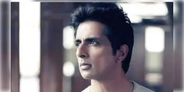 Read more about - দিল্লির মুখ্যমন্ত্রী অরবিন্দ কেজরীবালের সঙ্গে বৈঠকের পরেই আয়কর হানা সোনু সুদের দফতরে