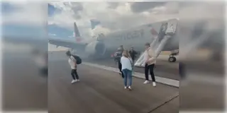 Read more about - American Airlines flight | টেক অফের পরই ল্যান্ডিং গিয়ারে আগুন! আমেরিকায় বড়সড় দুর্ঘটনা থেকে বাঁচল যাত্রীবাহী ফ্লাইট