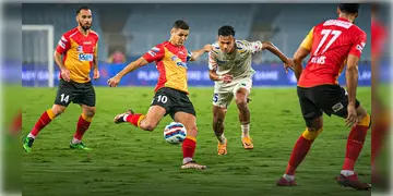 Read more about - East Bengal vs Hyderabad FC । বর্ষশেষে সমর্থকদের আশাহত করলো ইস্টবেঙ্গল, ১:১ গোলে দায়সারা ফুটবল খেললো লাল হলুদ