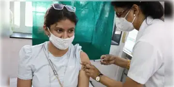 Read more about - Covid vaccine: টিকাকরণে কাউকে বাধ্য করা যাবে না, নির্দেশ সুপ্রিম কোর্টের