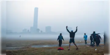 Read more about - Weather Update | শীত ঢুকেছে মহানগরে, একনজরে কলকাতার আজকের আবহাওয়া আপডেট