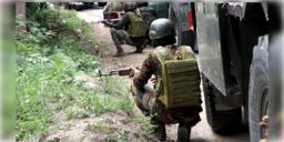 Read more about - India-Pakistan | কাশ্মীরে ফের মুখোমুখি সেনা-জঙ্গি! একে অপরকে লক্ষ্য করে চললো গুলিও!