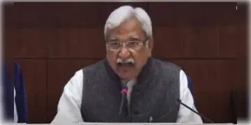 Read more about - পশ্চিমবঙ্গে ২৯৪ টি আসনের কোথায়,কবে ভোট: ঘোষণা করছে নির্বাচন কমিশন