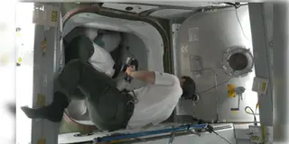 Read more about - Shubhanshu Shukla | রীতি মেনে করছেন 'ডিনার', গবেষণার ফাঁকে চলছে শরীরচর্চাও, গত ২৪ ঘন্টায় আর কী কী করলেন শুভাংশু?