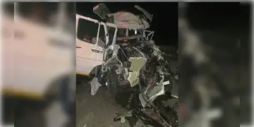 Read more about - Jodhpur Accident | ভারতমালা এক্সপ্রেসওয়েতে ট্রাকে ধাক্কা খেলো পুণ্যার্থীদের টেম্পো,  ঘটনাস্থলে মৃত ১৮