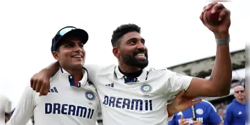 Read more about - ICC Ranking | দুরন্ত বোলিং, ICC র্যাঙ্কিংয়ে ক্যাপ্টেন গিলকে পেছনে ফেললেন মহম্মদ সিরাজ!