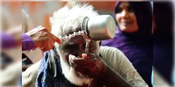 Read more about - Heatwave | প্রচন্ড তাপদাহে ভারতে হিটস্ট্রোকে আক্রান্ত হয়েছেন ৪০ হাজার মানুষ! মৃত্যু হয়েছে দিল্লির ১৯২ জন ভবঘুরের!