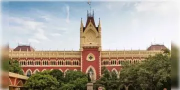 Read more about - বিকেল ৪টেয় সিবিআইকে স্পিকার ডাকলেই হাজিরার নির্দেশ দিল কলকাতা হাই কোর্ট