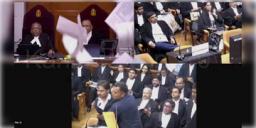 Read more about - Supreme Court | শুনানি চলাকালীন বিচারপতিকে গালিগালাজ, এজলাসে কাগজ ছুড়লেন মামলাকারী, চাঞ্চল্য সুপ্রিম কোর্টে