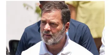 Read more about - Rahul Gandhi | রাহুল গান্ধীর বিরুদ্ধে জারি জামিন অযোগ্য ধারায় গ্রেফতারি পরোয়ানা! হাজিরা দেওয়ারও নির্দেশ দিলো আদালত!