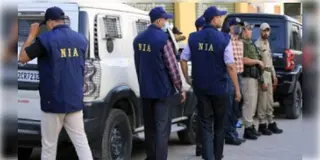 Read more about - NIA | গুজরাটে বাংলাদেশী আল-কায়েদার জঙ্গির প্রবেশ! বাংলা-সহ ৫ রাজ্যে NIA-র অভিযান!