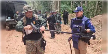 Read more about - Thailand-Cambodia | থাইল্যান্ড ও কম্বোডিয়ার সীমান্ত এলাকায় সংঘর্ষ! উত্তপ্ত দক্ষিণ পূর্ব এশিয়া!