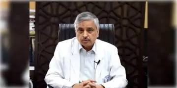 Read more about - পুজোর আগে অর্থাৎ সেপ্টেম্বরের মধ্যেই শিশুরা পেতে পারেন কোভিড টিকা,এমনটাই ঘোষণা করল AIIMS-এর ডিরেক্টর