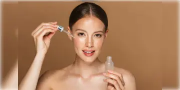 Read more about - Glycerine for Face | শীতেও মুখ থাকবে উজ্জ্বল, কোমল! সঠিক পদ্ধতিতে ও সঠিক সময়ে মাখুন গ্লিসারিন!