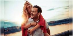 Read more about - স্বামী-স্ত্রীর একই পদবি বাধ্যতামূলক, রায় জাপান সুপ্রিম কোর্টের