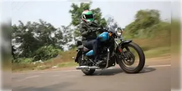 Read more about - গত নভেম্বরে এই মডেল বাজারে এনেছে  Royal Enfield, এরমধ্যেই বেশি বিক্রি হওয়ায় দাম বাড়িয়ে দিল সংস্থা