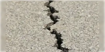 Read more about - Earthquake | ফের ভূমিকম্প! কেঁপে উঠলো দুই প্রতিবেশী রাষ্ট্র নেপাল এবং পাকিস্তান! কম্পন হয় উত্তরবঙ্গেও!
