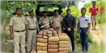 Read more about - Dhulagarh Drug Rescue । ধুলাগড়ে উদ্ধার ১৫ লক্ষ টাকার মাদক, টোল প্লাজায় আটক হলো গাড়ি, গ্রেপ্তার ১