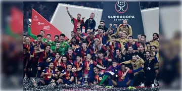 Read more about - Barcelona vs Real Madrid | স্প্যানিশ সুপার কাপে বার্সার ঝড়! রিয়াল মাদ্রিদকে ৫-২ গোলে পরাজিত করে কাপ জয় বার্সেলোনার