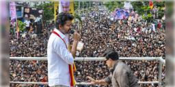 Read more about - Actor Vijay-Stampede | বিজয়ের সভায় পদপিষ্ট হয়ে মৃত ৩৮, "উদ্যোক্তাদের ষড়যন্ত্র "- দাবি ডিএমকে মুখপাত্রের