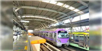 Read more about - Howrah-Sealdah Metro | হাওড়া-শিয়ালদহ রুটে শুরু হচ্ছে মেট্রো পরিষেবা, গ্রিন লাইনে কতক্ষন অন্তর চলবে ট্রেন?