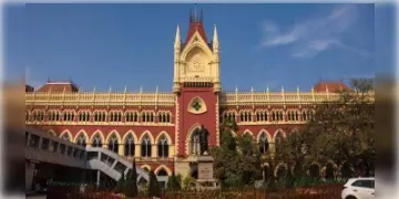 Read more about - আদালত অবমাননার দায়ে মুখ্যসচিবের বিরুদ্ধে রুল জারি করা হল