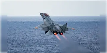 Read more about - MiG 29K: গোয়ার কাছে বিধ্বস্ত ভারতীয় নৌ সেনার ফাইটার বিমান!