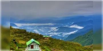 Read more about - Offbeat places near Darjeeling | পাহাড়ের ফাঁক বেয়ে নীচে বয়ে চলেছে তিস্তা নদীর জলস্রোত! চারিপাশে পাইন গাছের সারি! ঘুরে আসুন সিলারি গাঁও-এ!